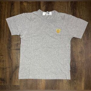 Comme des Garcons Pay Gray T-Shirt with Yellow Heart
